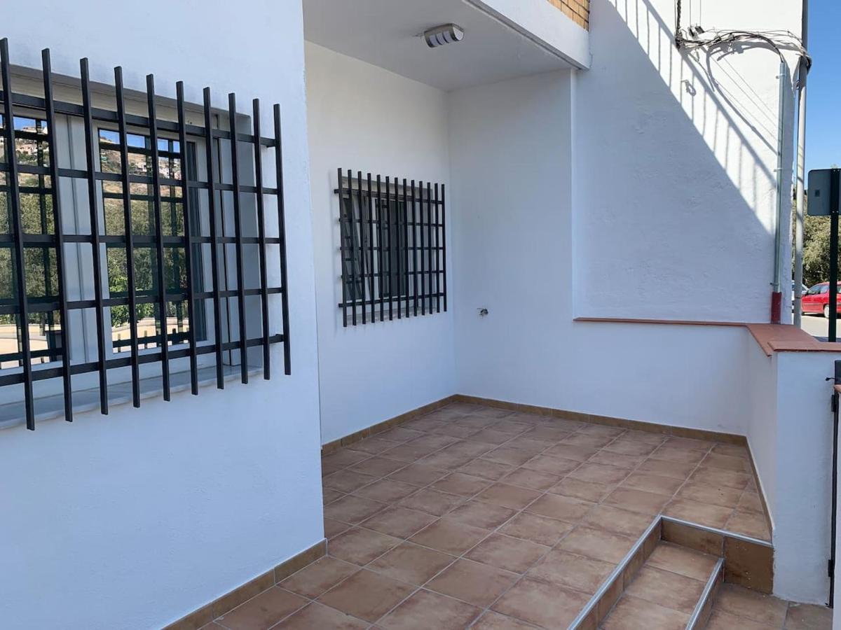 Apartamento En Granada Con Facil Aparcamiento En La Zona Dış mekan fotoğraf